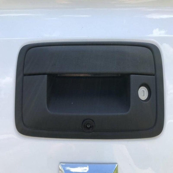 Rear view camera on tailgate handle