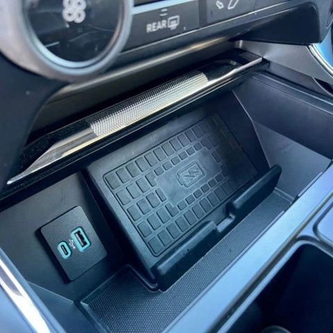 Ford F-150 Wireless Phone Charger